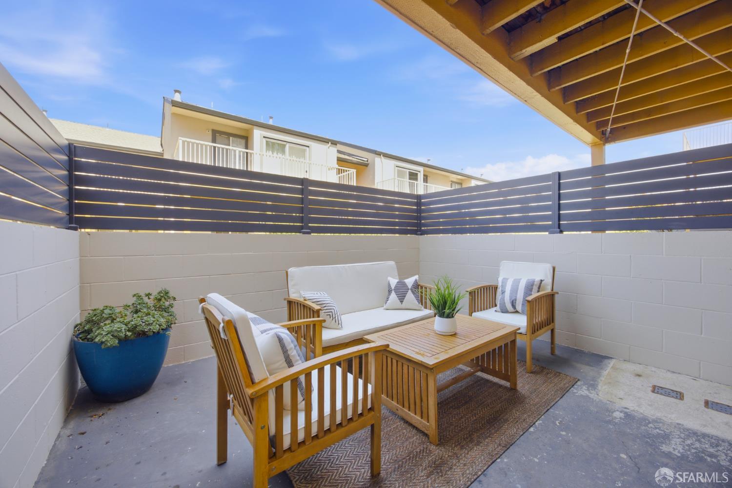Photo #12: 426144874 Listing: Photo #12