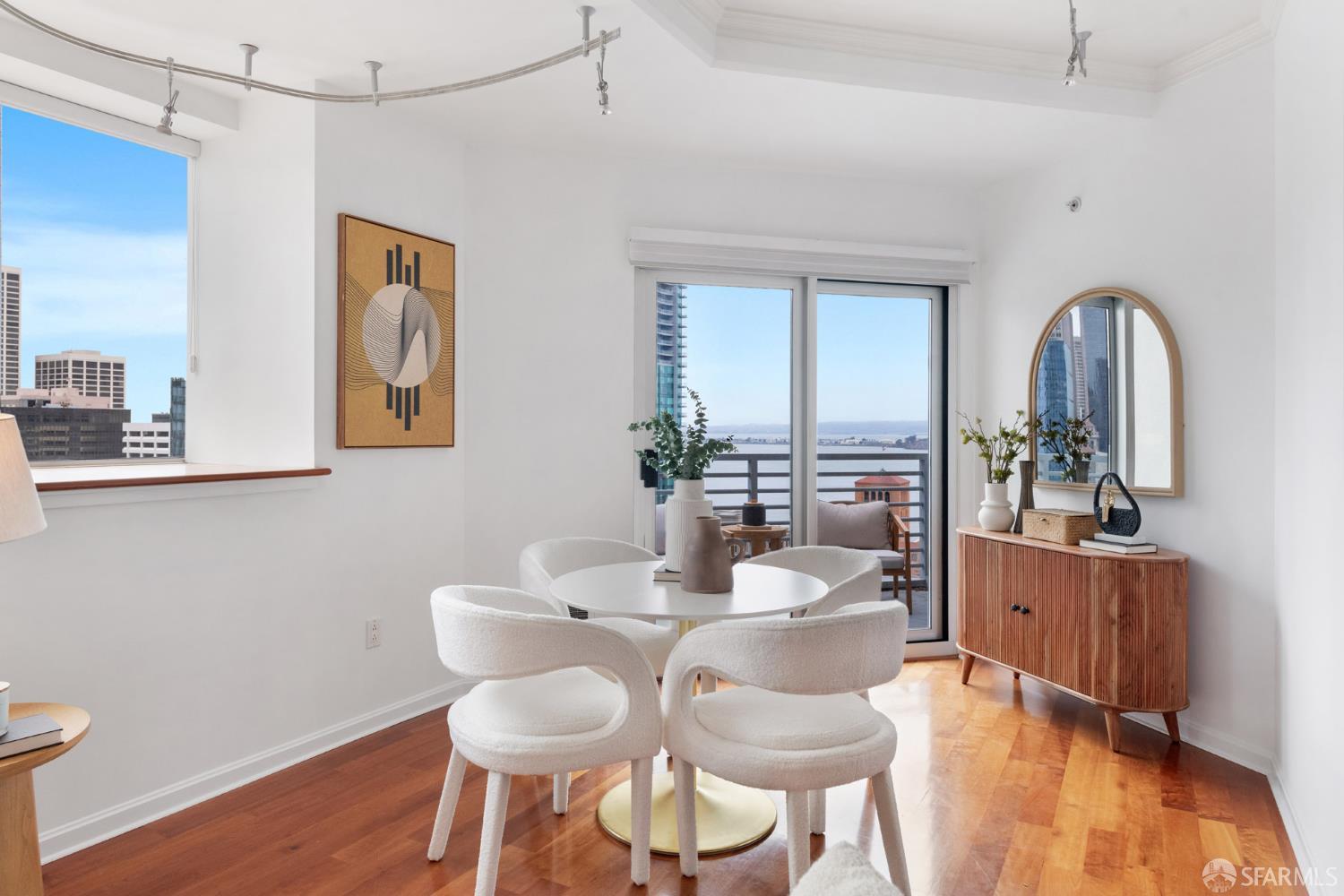 Photo #7: 426136848 Listing: Photo #7