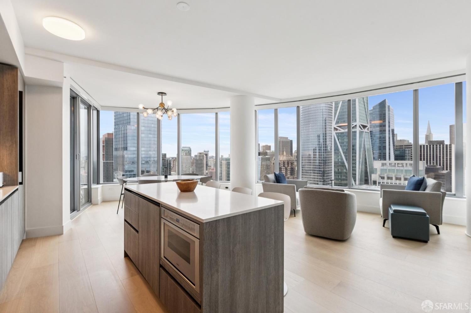 201 Folsom Street # 40A
