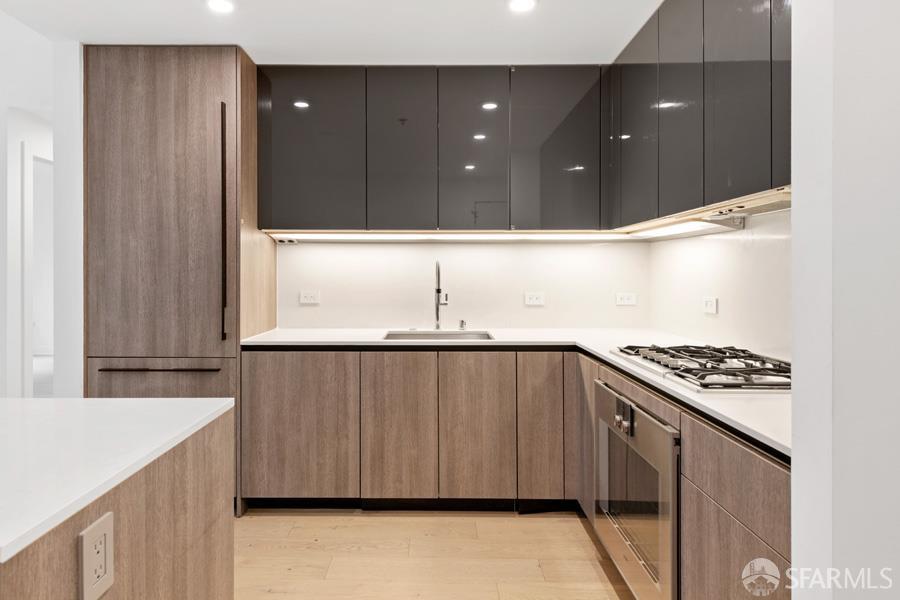 338 Main Street # 5H