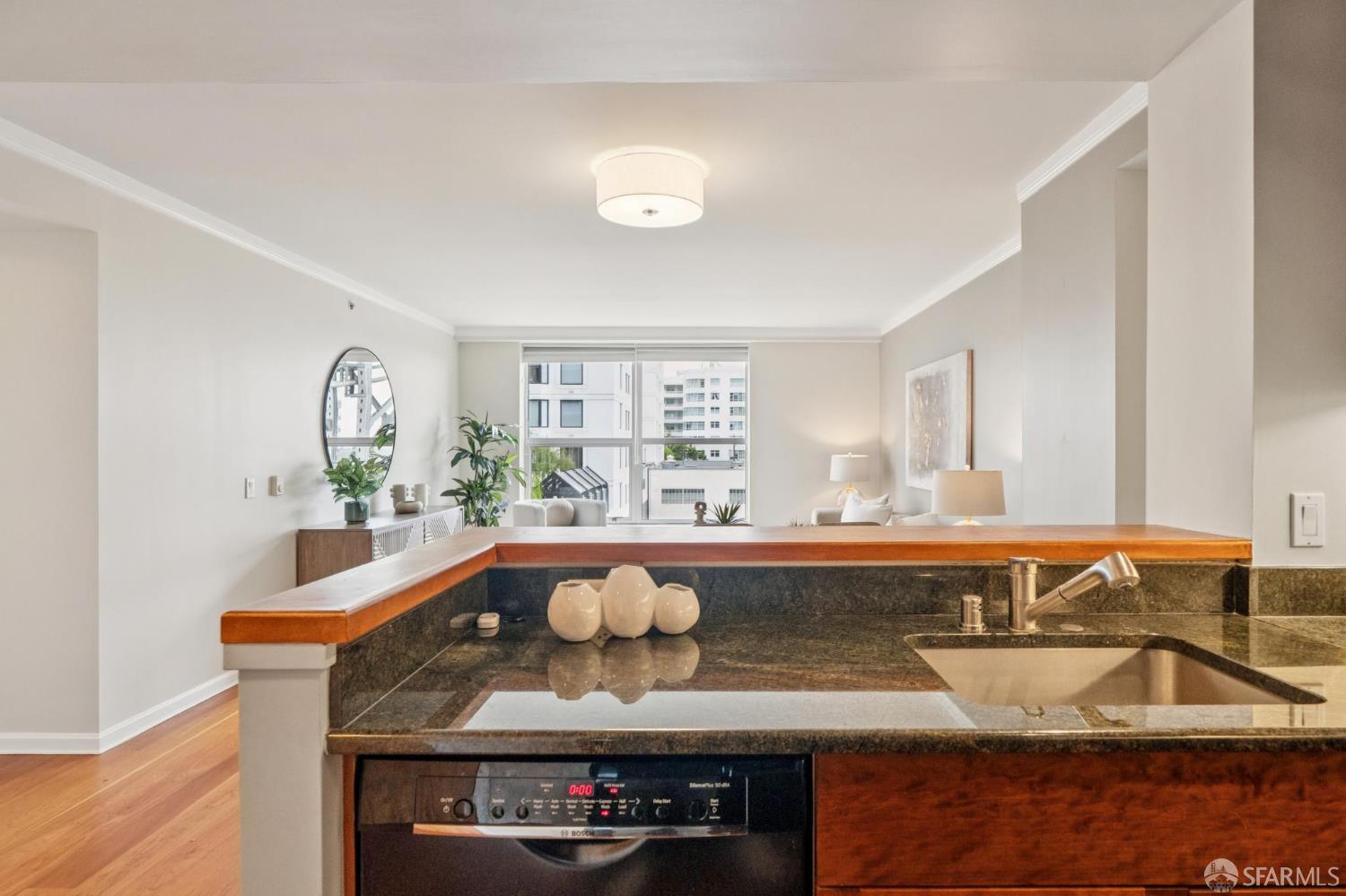 Photo #14: 426144905 Listing: Photo #14