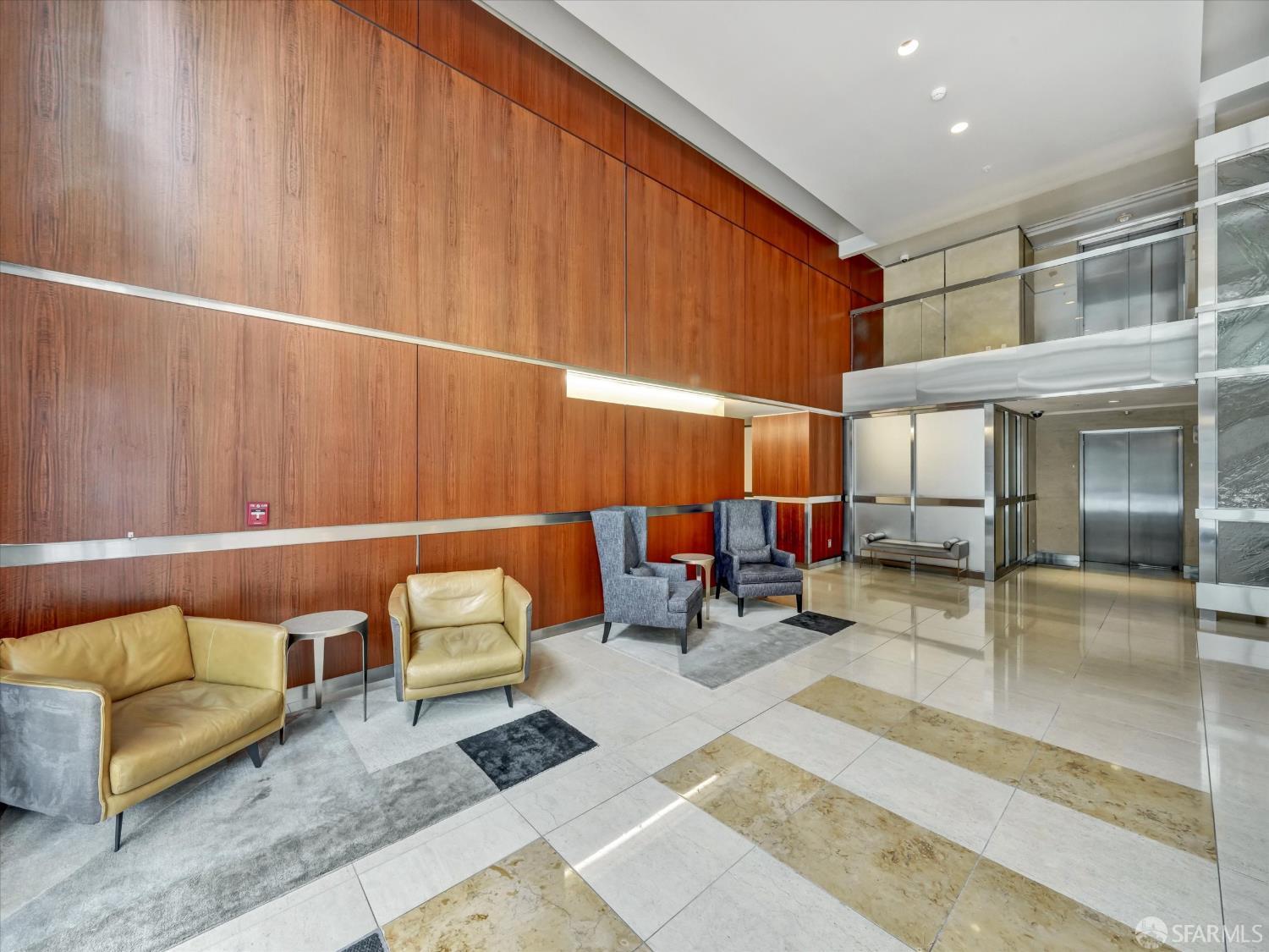 Photo #1: 426144940 Listing: Photo #1