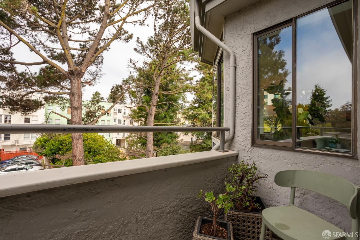 Photo #2: 426145547 Listing: Photo #2