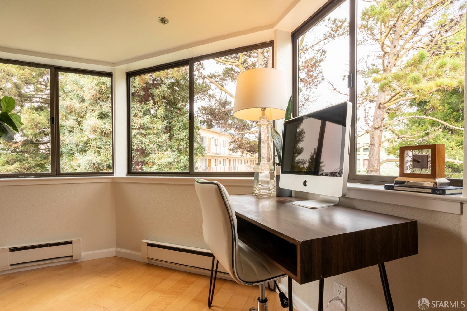 Photo #8: 426145547 Listing: Photo #8
