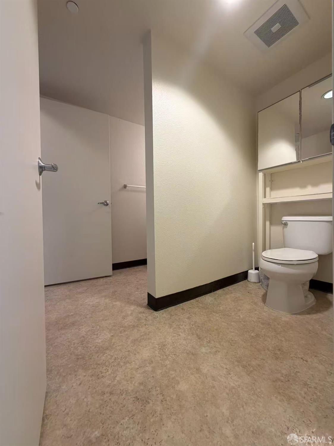 Photo #17: 426145734 Listing: Photo #17