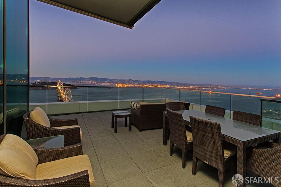 425 1st Street # 5501