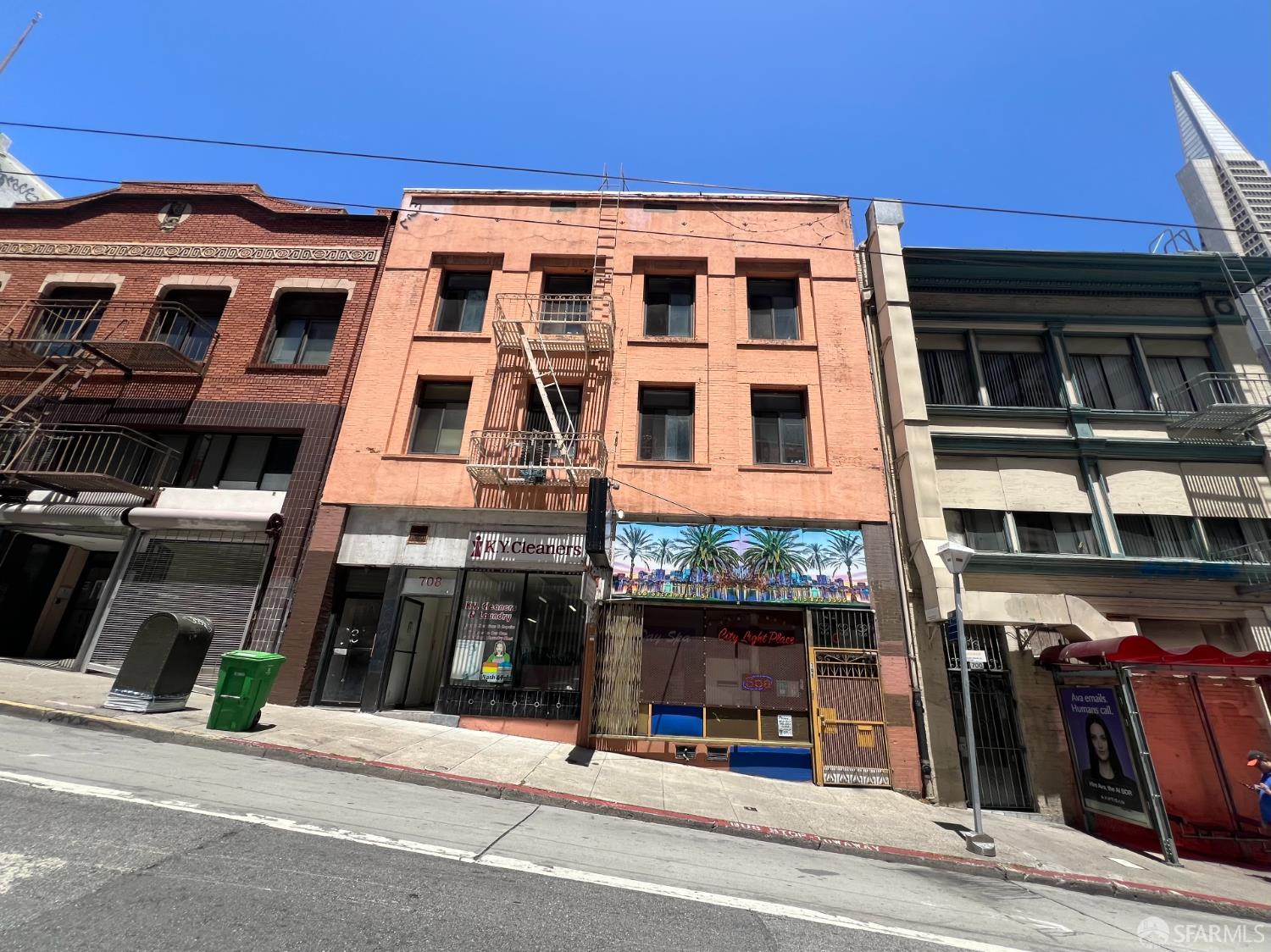 706 Sacramento Street