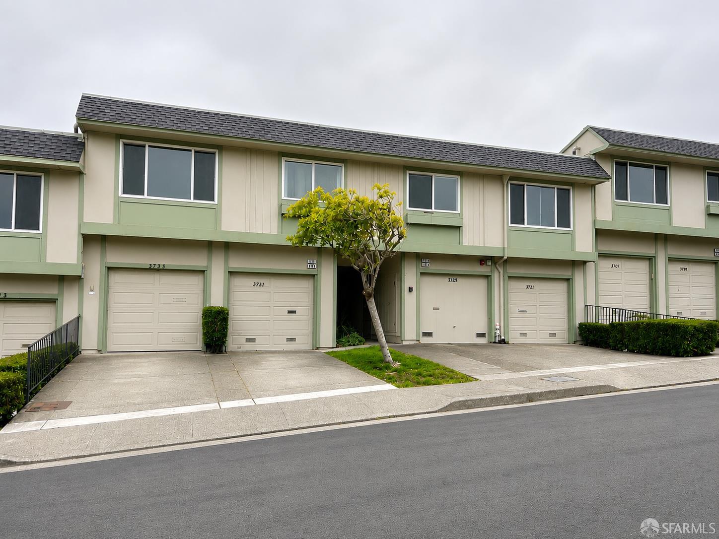 3731 Fairfax Way