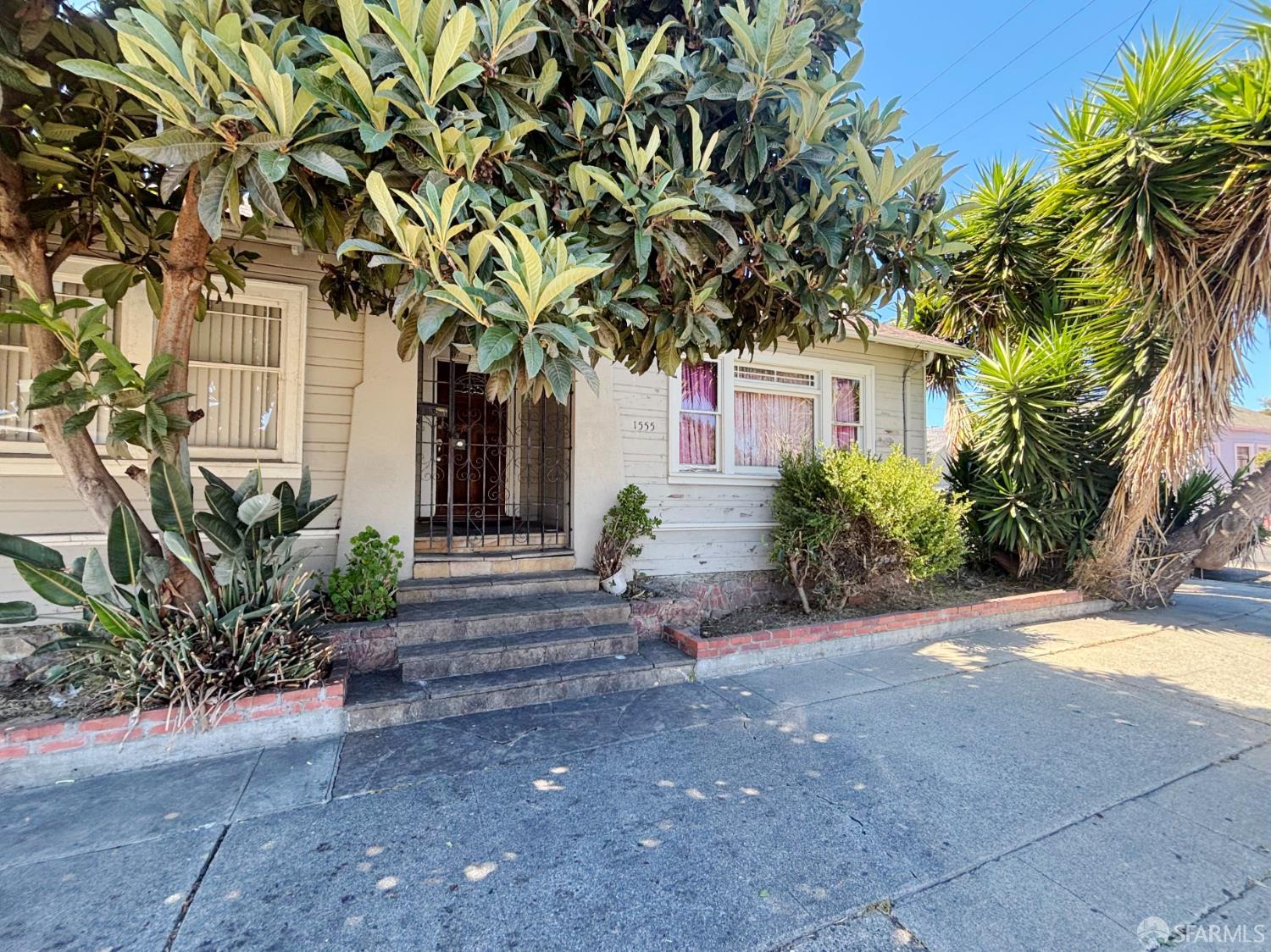 1555 Mitchell Street
