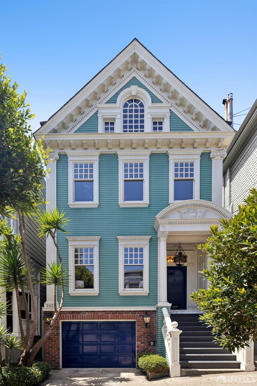 2033 Baker Street