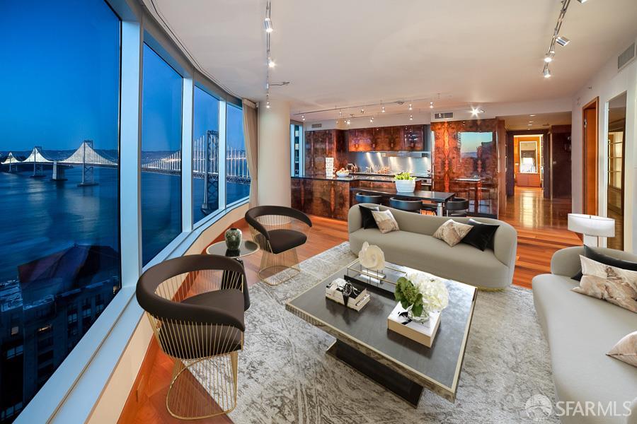301 Main Street # 33B