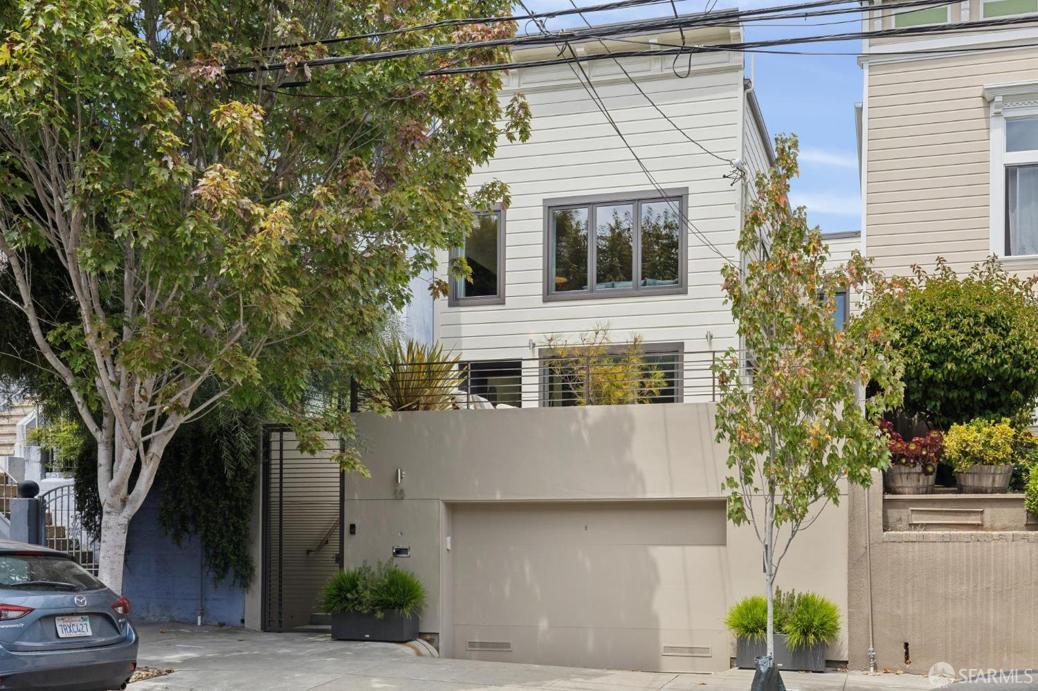 18 Ford Street