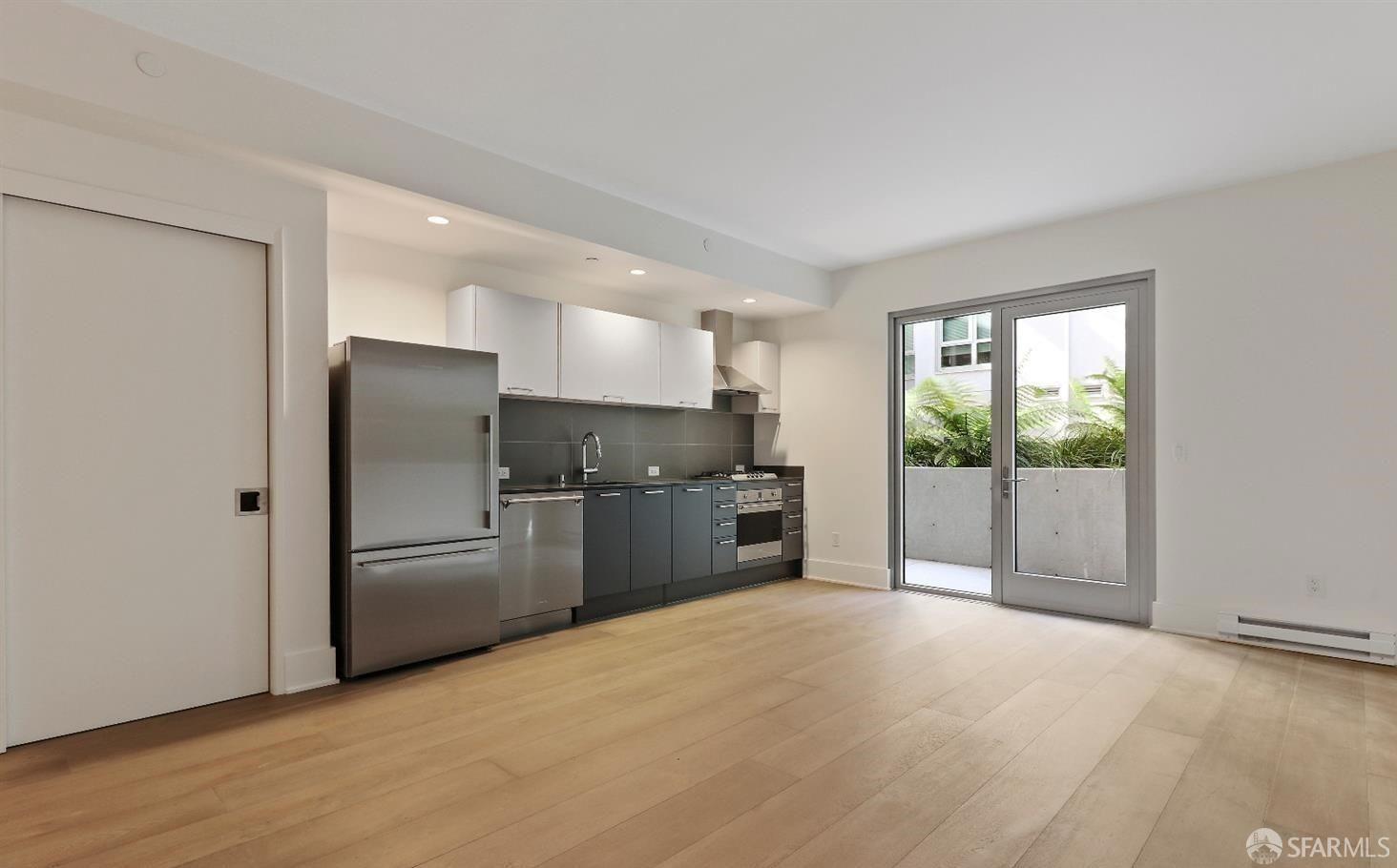 1075 Market Street # 203