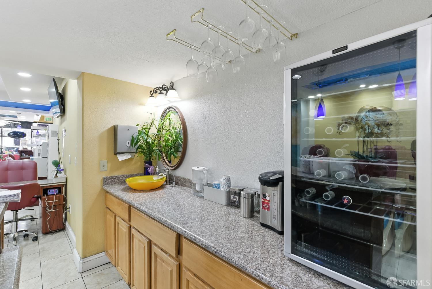 734 14th St #1, San Francisco — 18