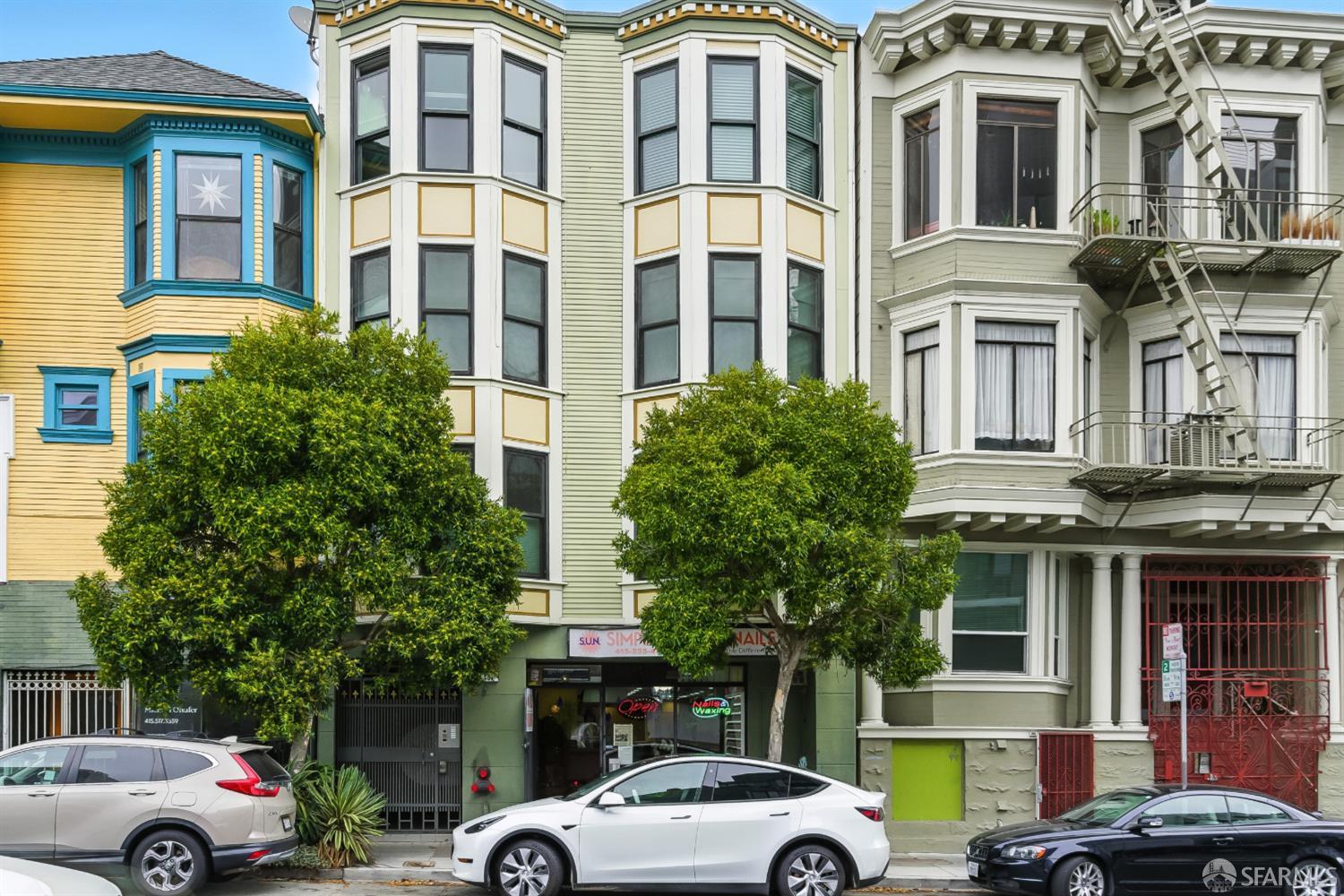 734 14th St #1, San Francisco — 73