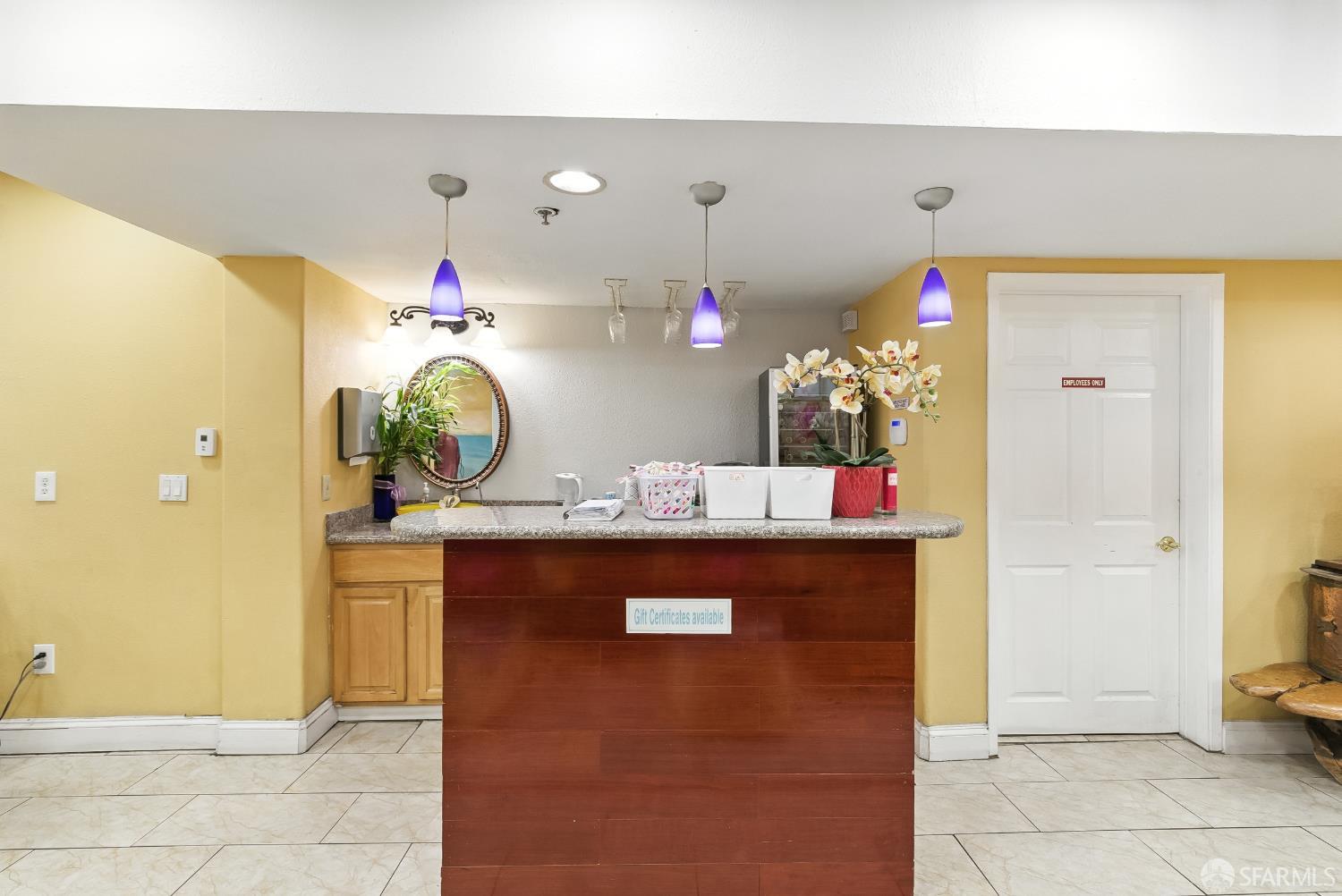 734 14th St #1, San Francisco — 60