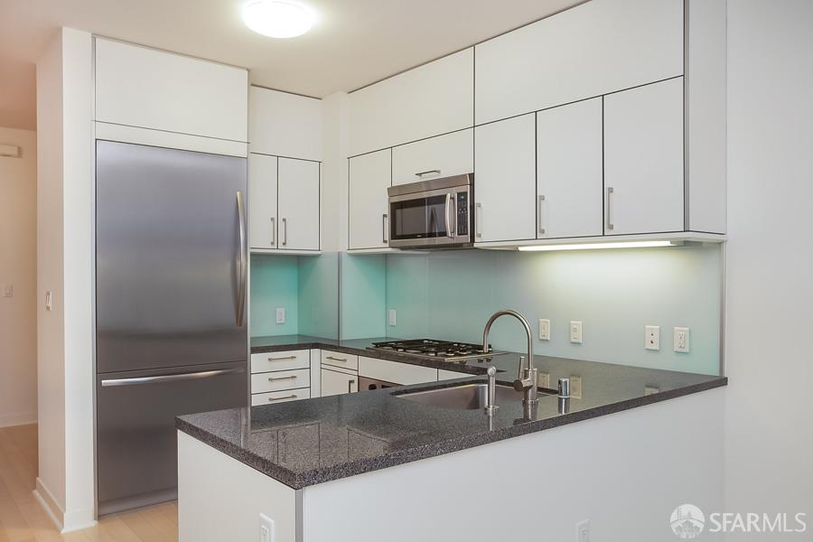 318 Spear Street # 5L