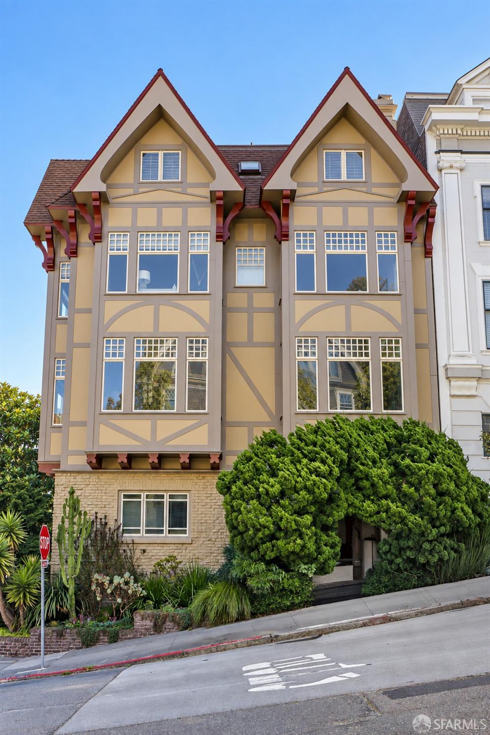 2670 Pierce Street