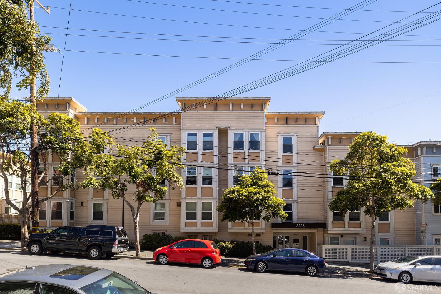 2225 23rd Street # 205
