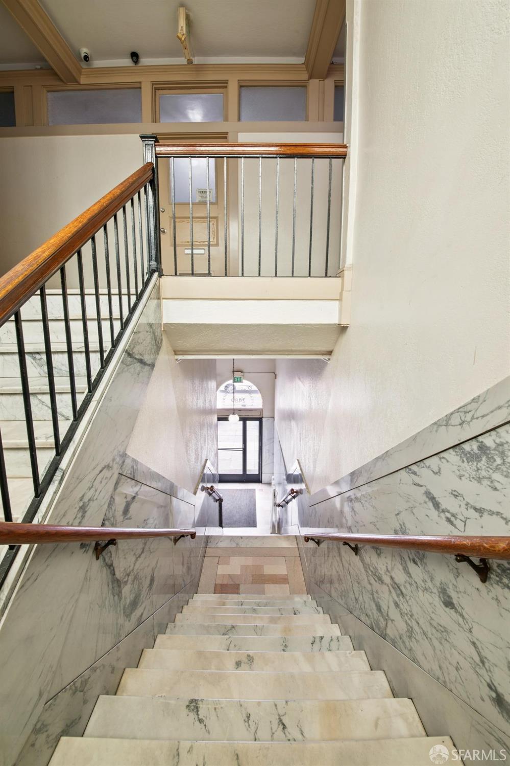 2485 Mission St, San Francisco — 6