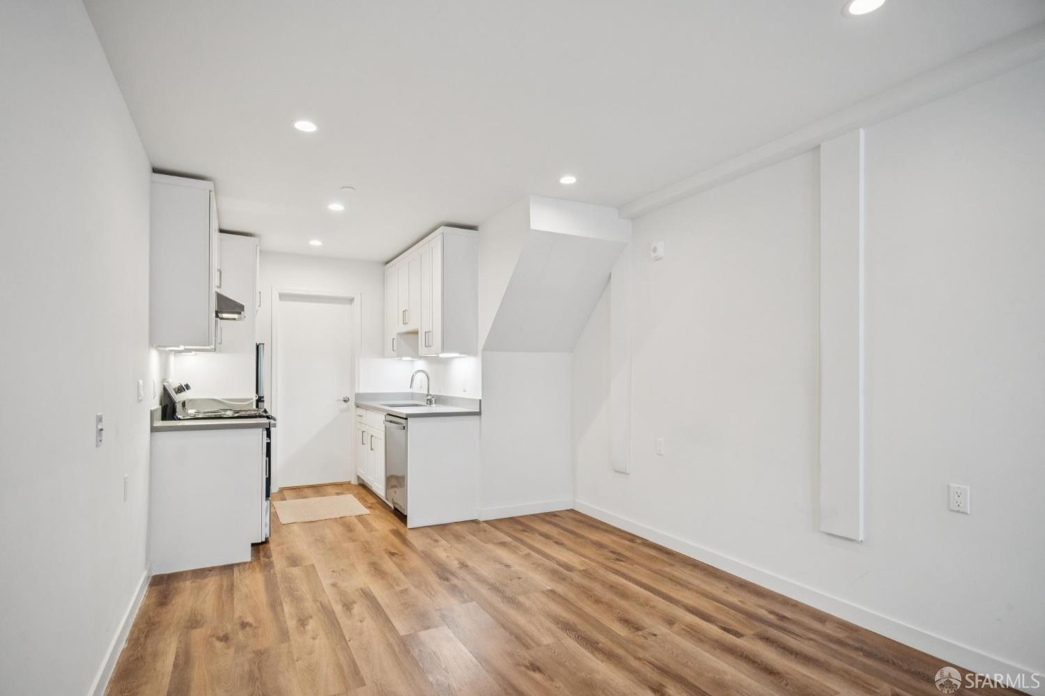1285 8th Ave, San Francisco — 14