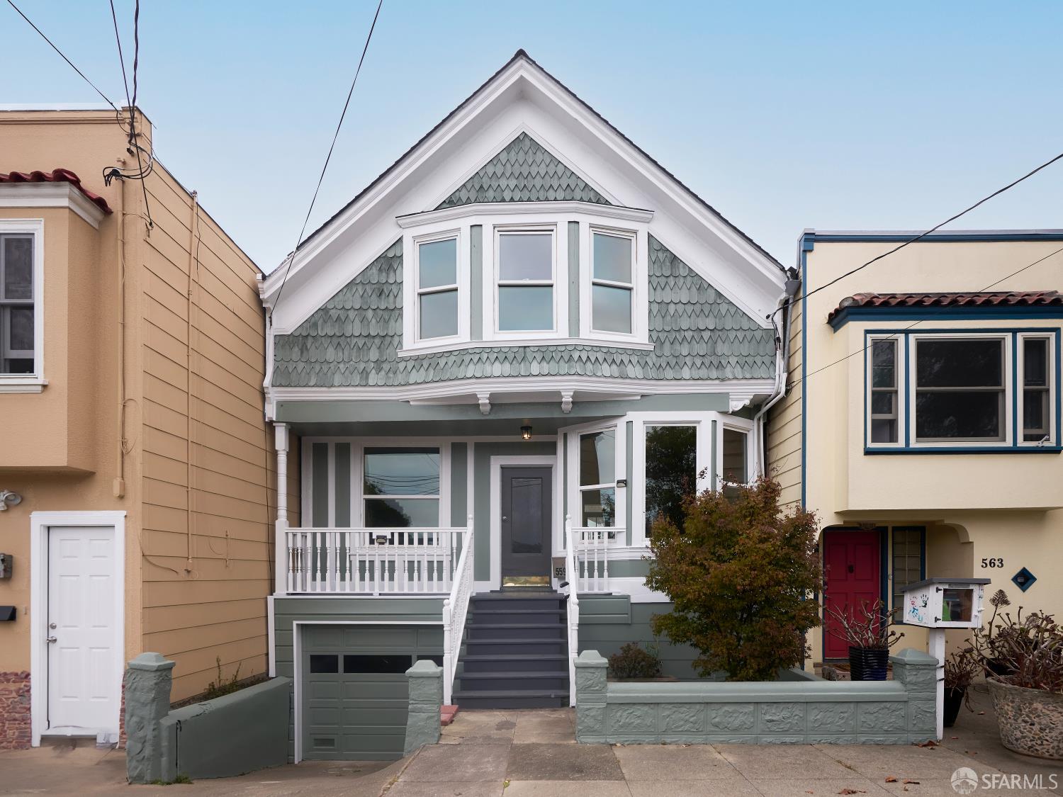 559 Edinburgh Street