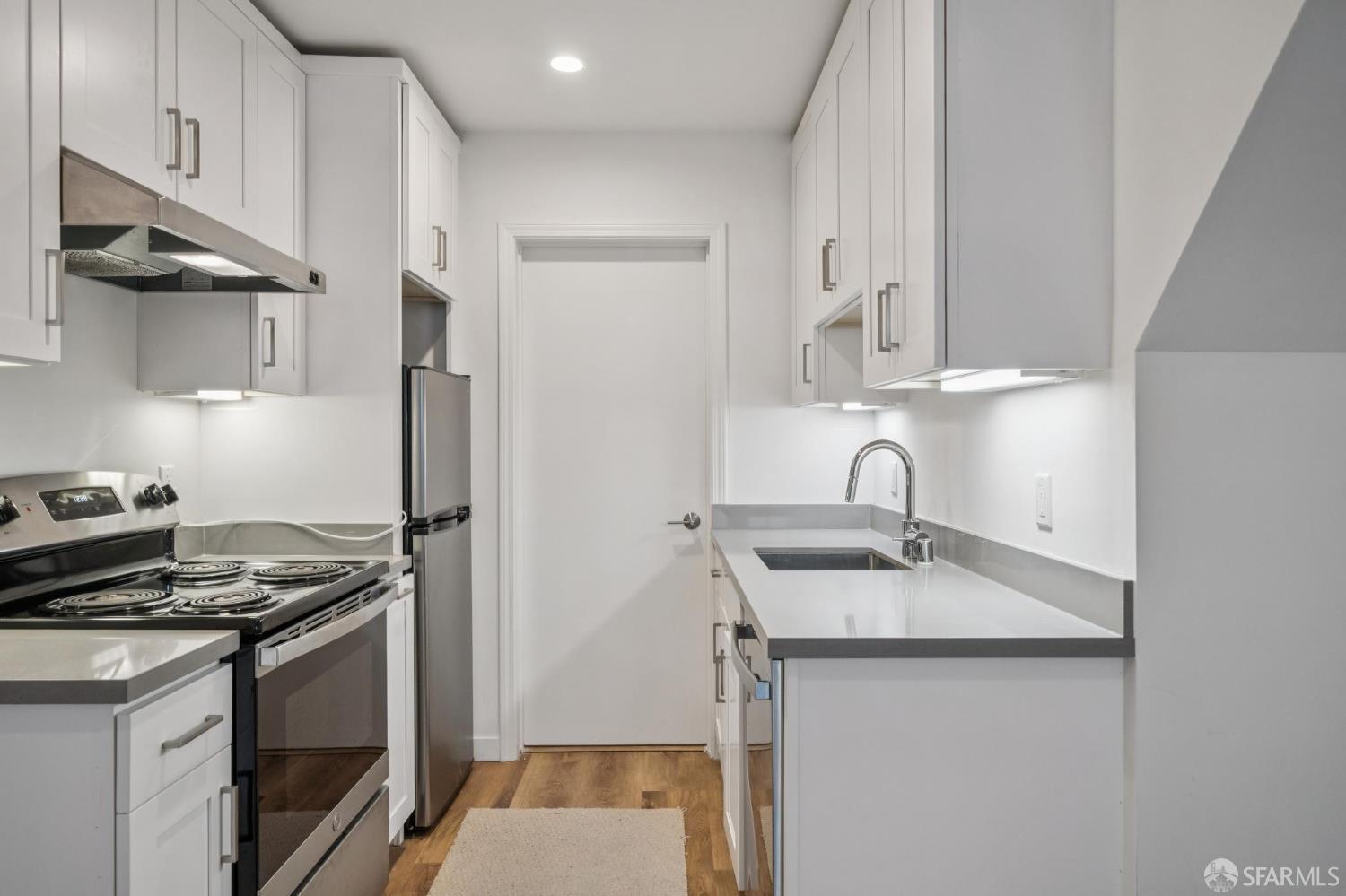 1285 8th Ave, San Francisco — 13