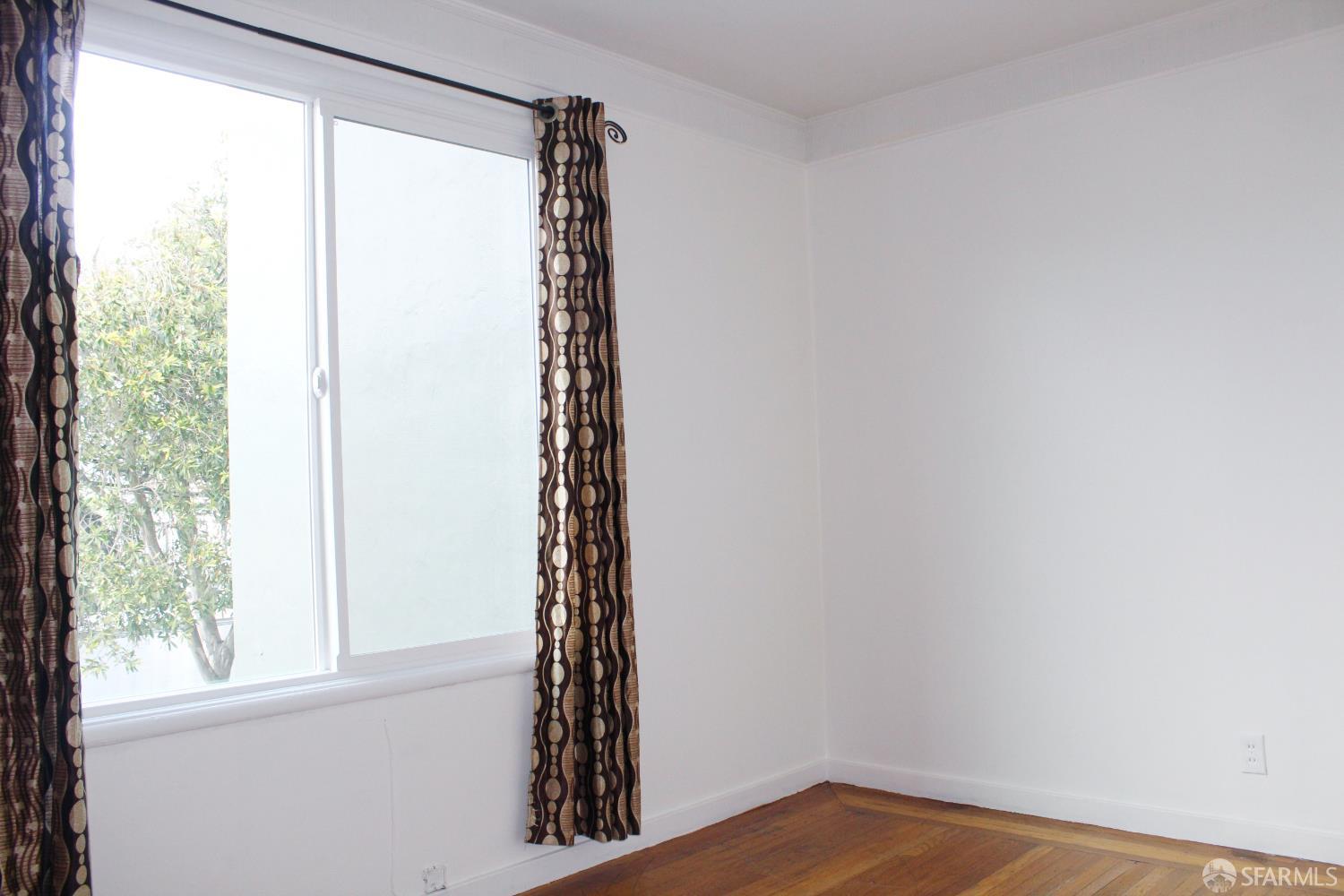 5249 Mission St, San Francisco — 14