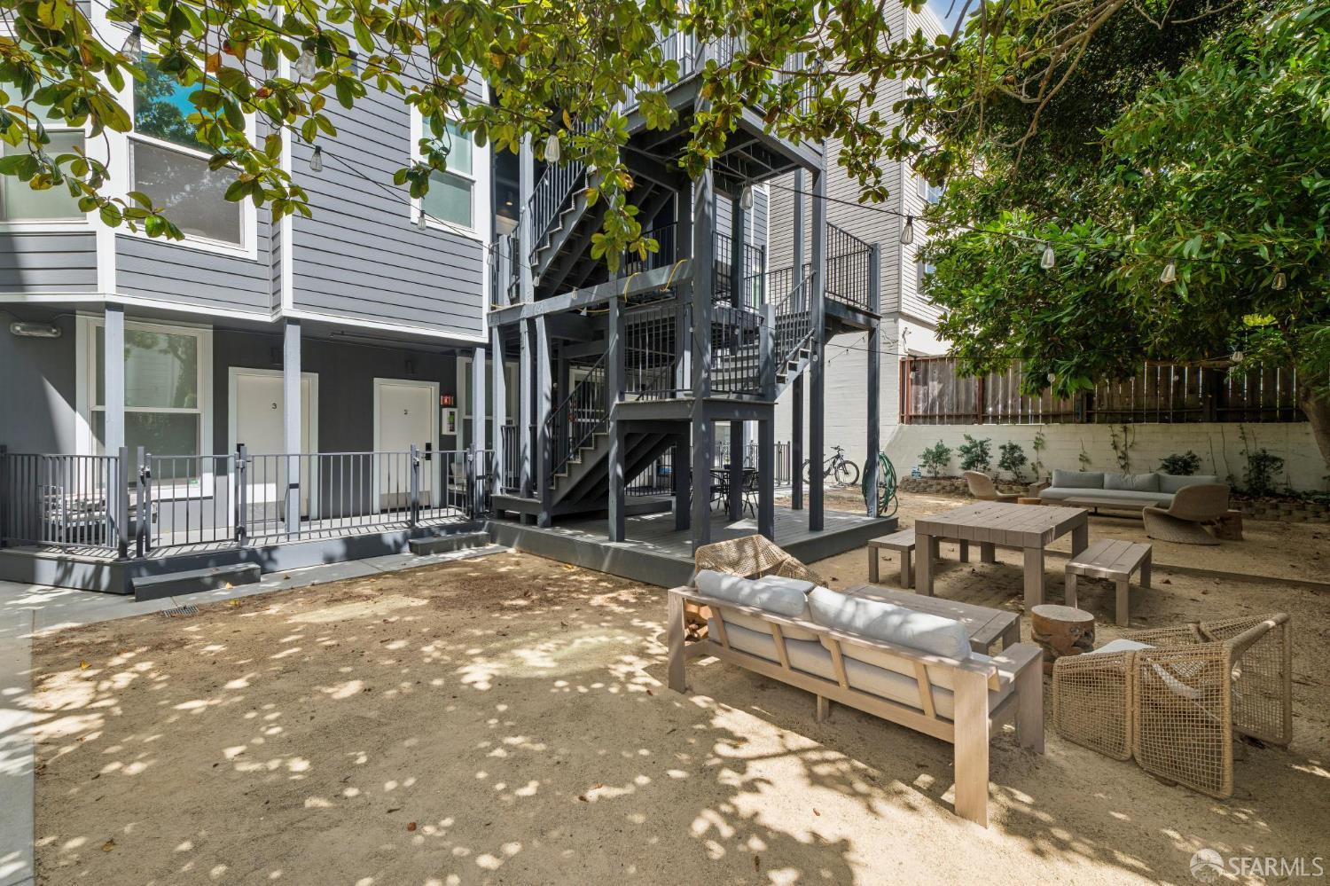 2263 Sacramento St, San Francisco — 33