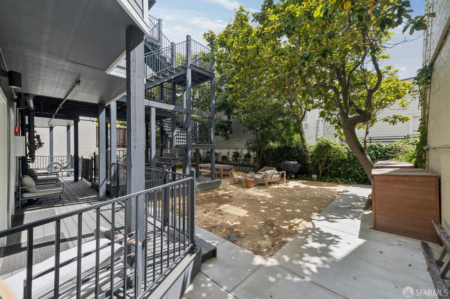 2263 Sacramento St, San Francisco — 31