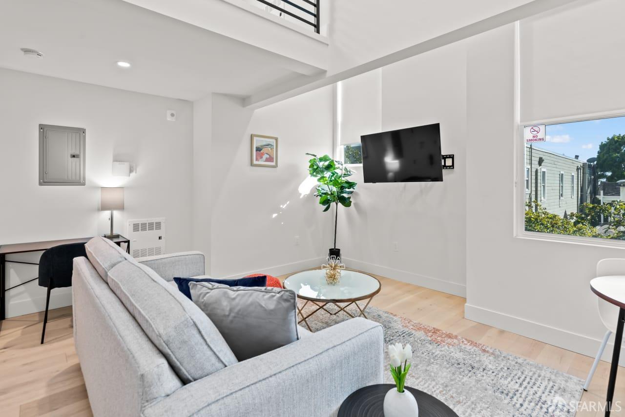2263 Sacramento St, San Francisco — 18