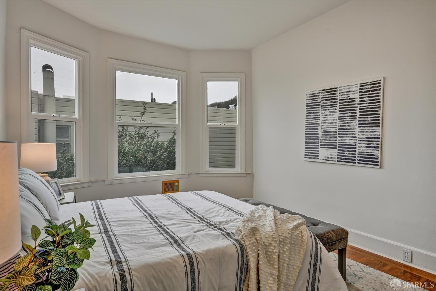 1211 2nd Ave, San Francisco — 29
