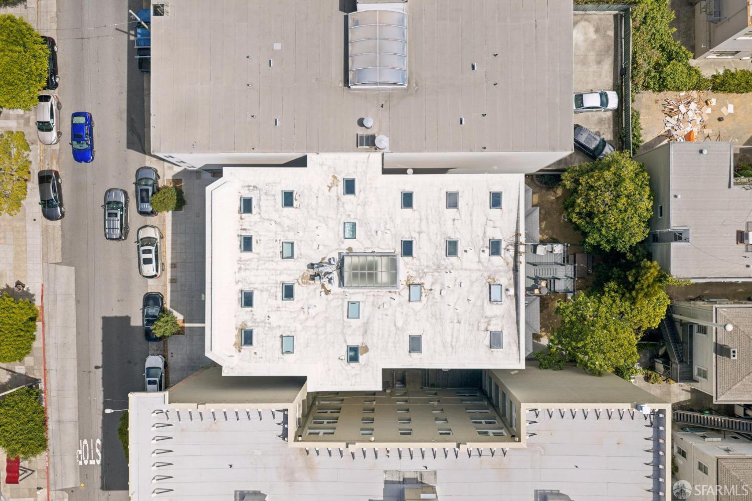 2263 Sacramento St, San Francisco — 22