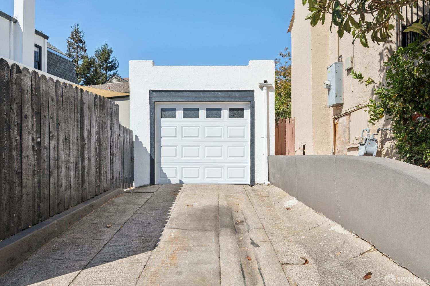 1146 Excelsior Ave, Oakland — 55