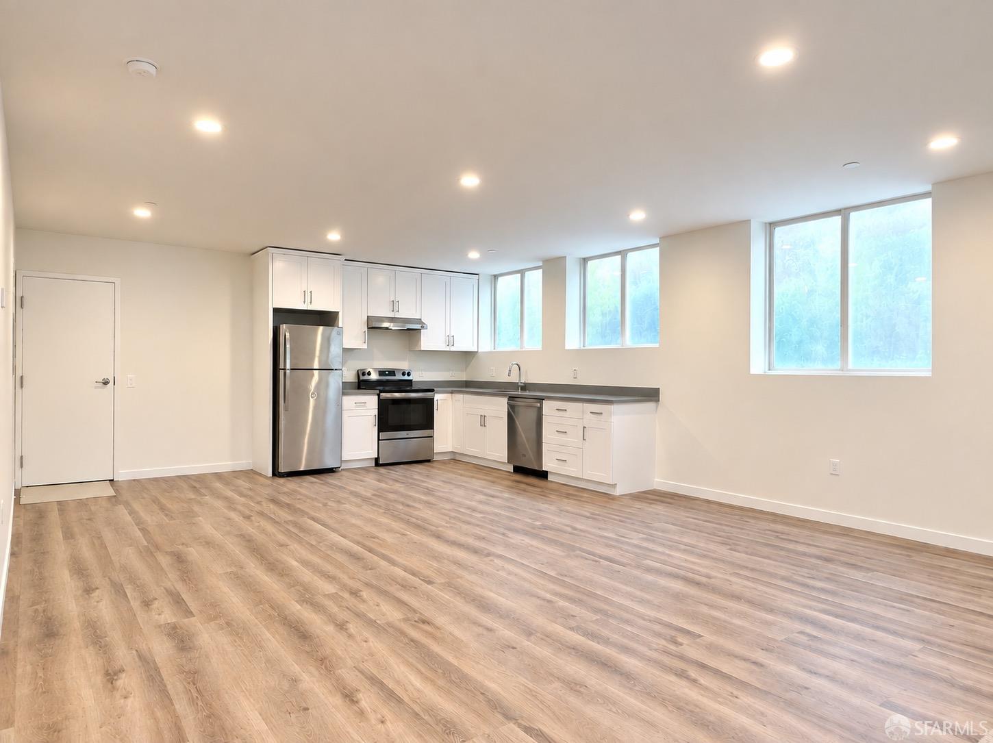 1285 8th Ave, San Francisco — 20