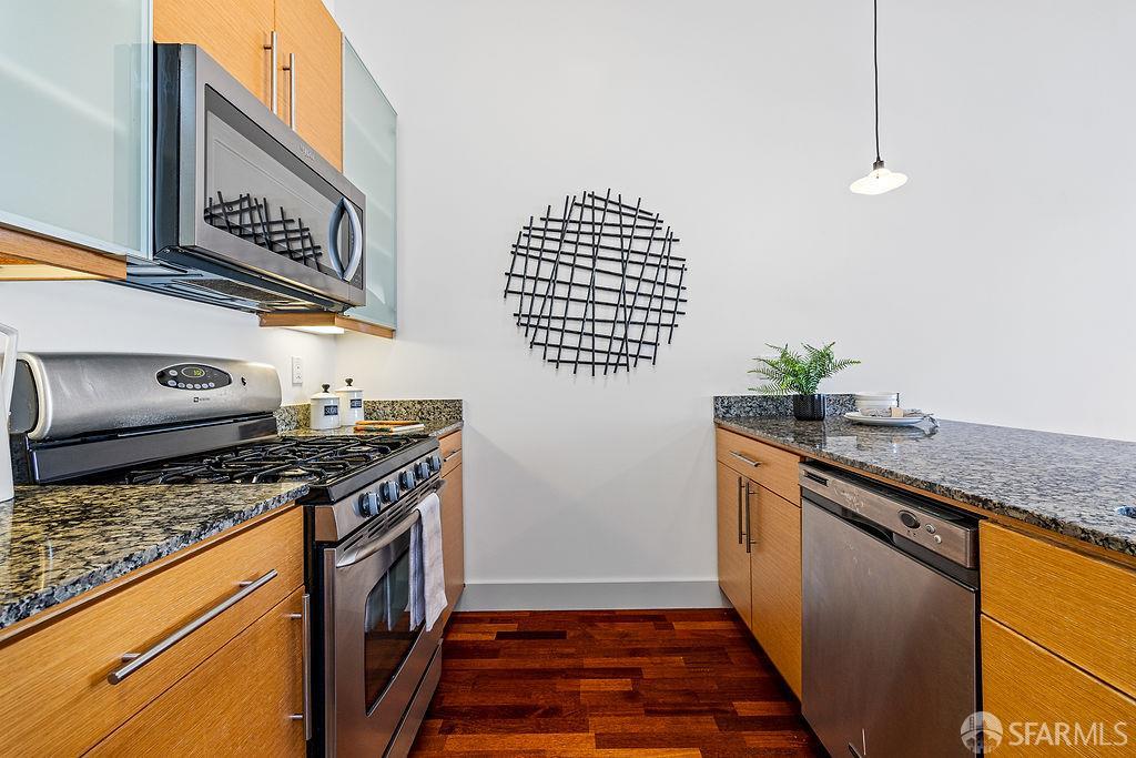 532 30th St #24, Oakland — 10