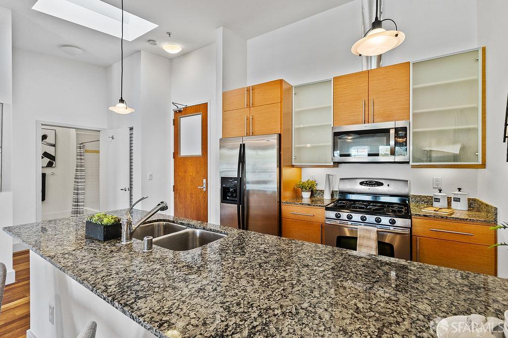532 30th St #24, Oakland — 14