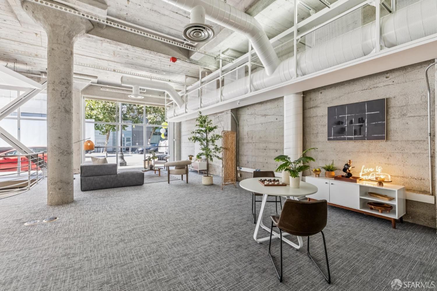 851 Howard St, San Francisco — 7