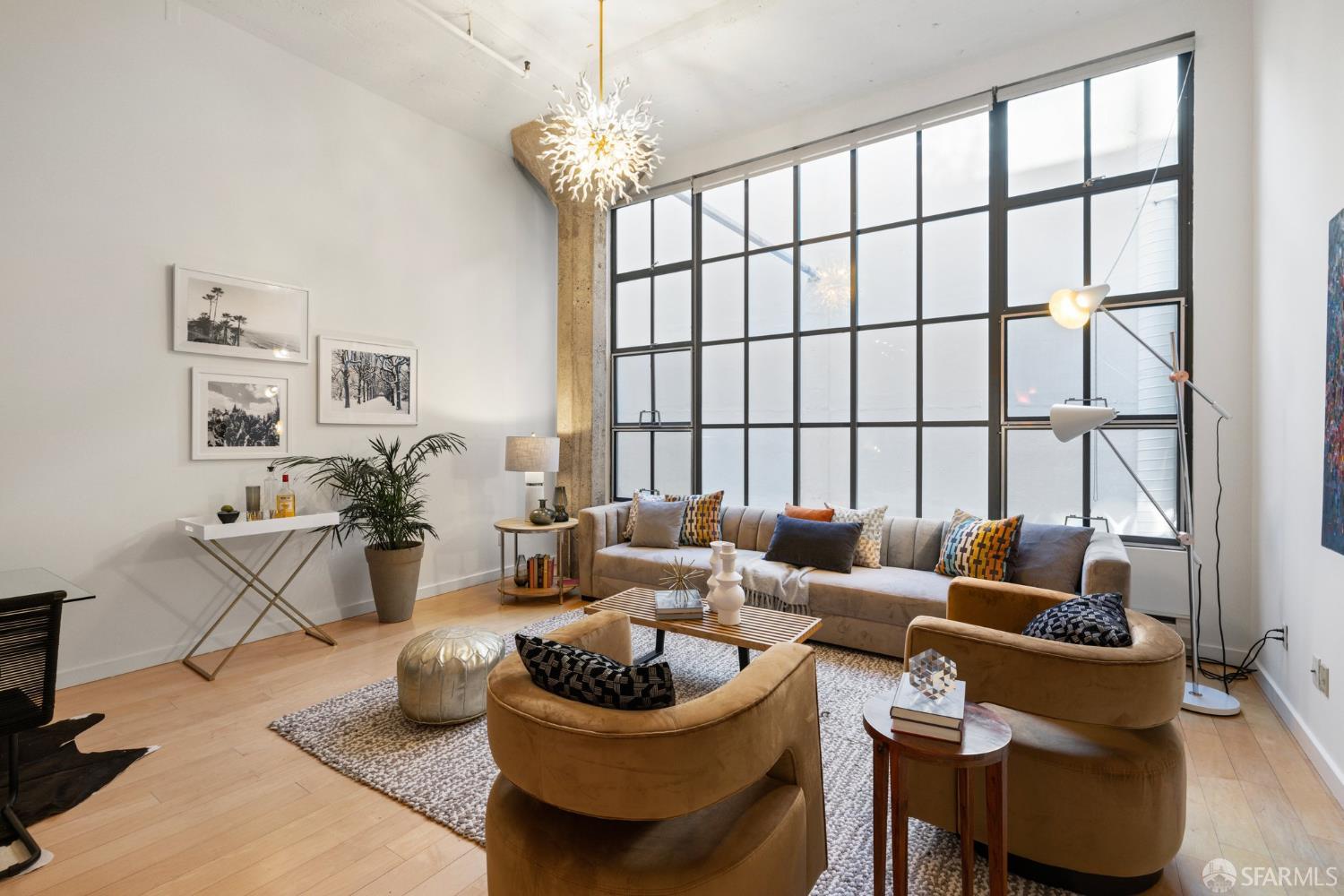 601 4th Street # 206