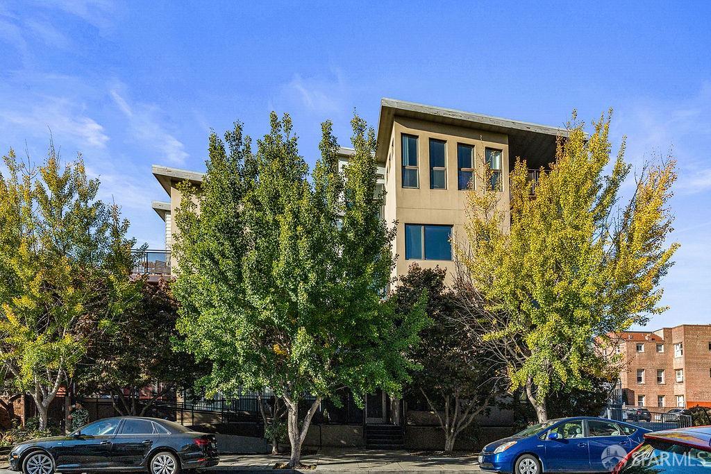 532 30th St #24, Oakland — 47
