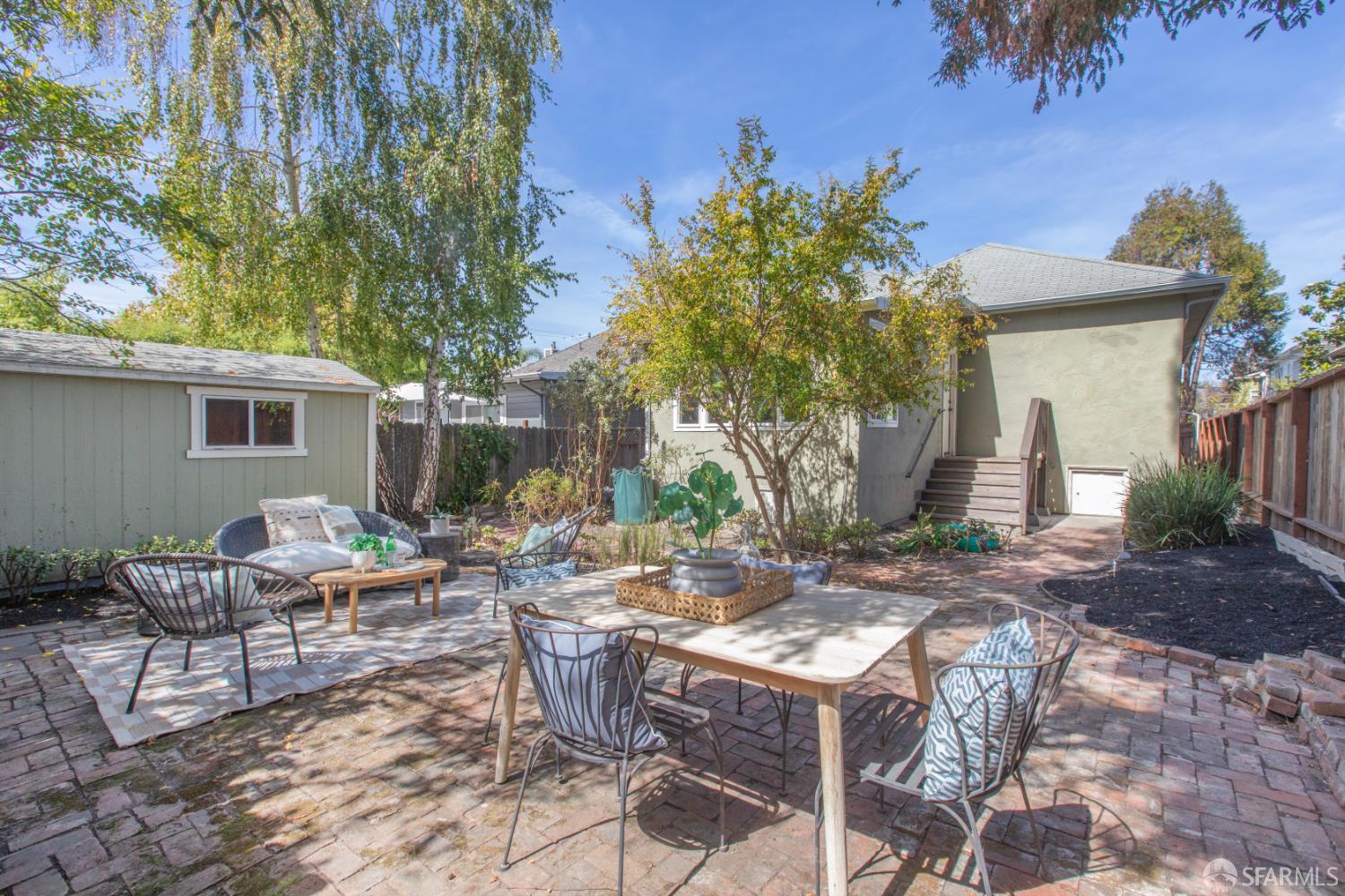 587 63rd St, Oakland — 36