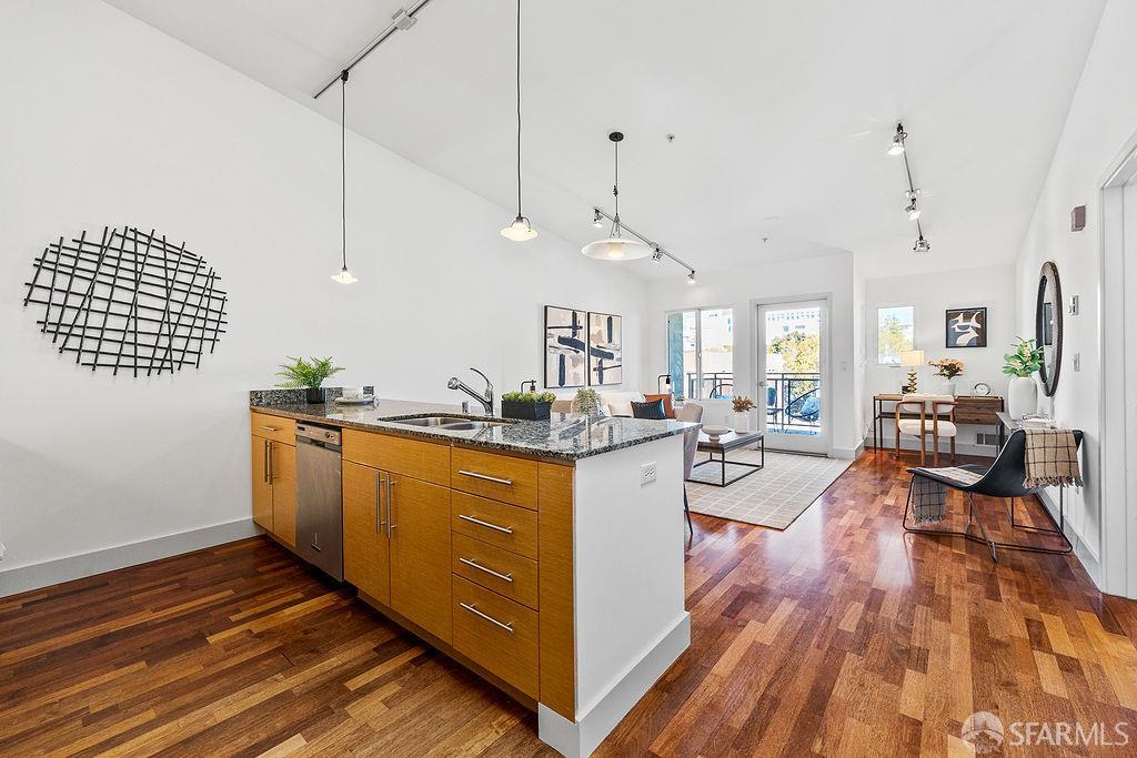 532 30th St #24, Oakland — 12
