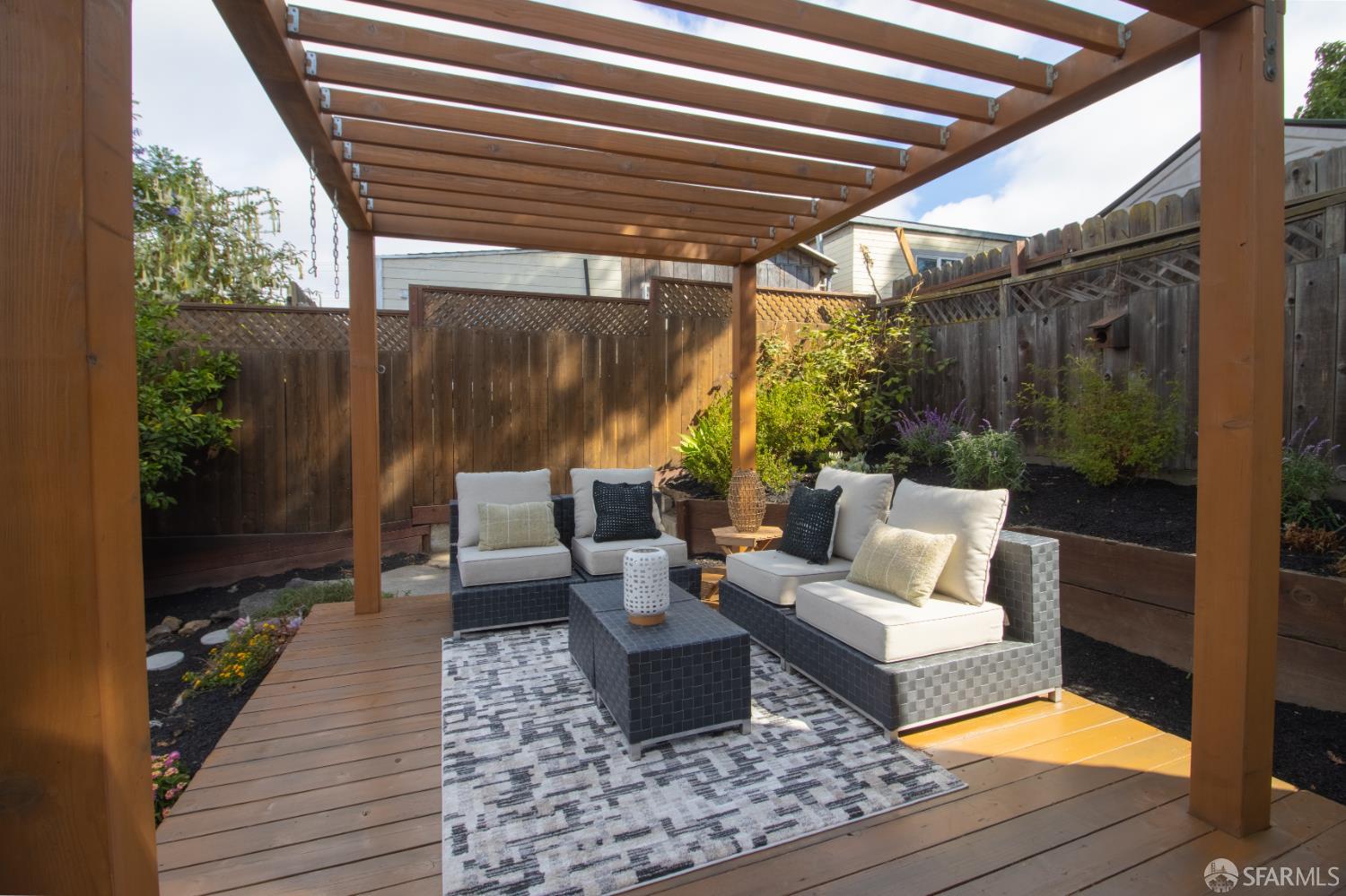 1628 E 31st St, Oakland — 18