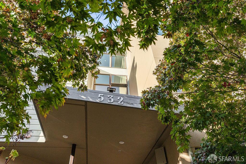 532 30th St #24, Oakland — 44