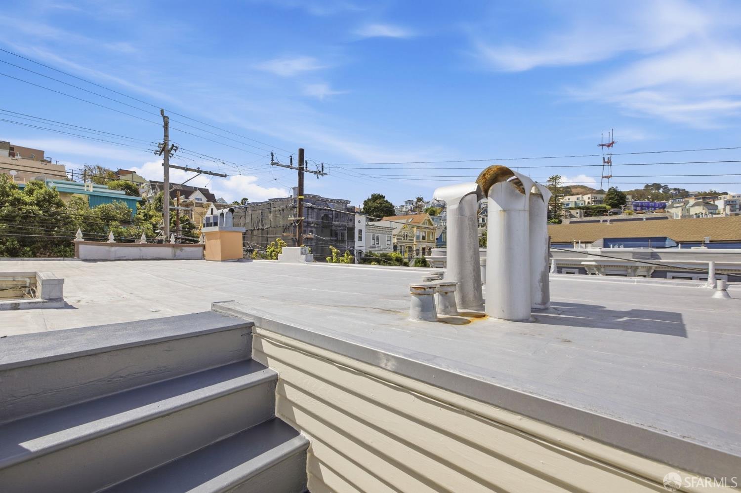 4354 20th St, San Francisco — 34