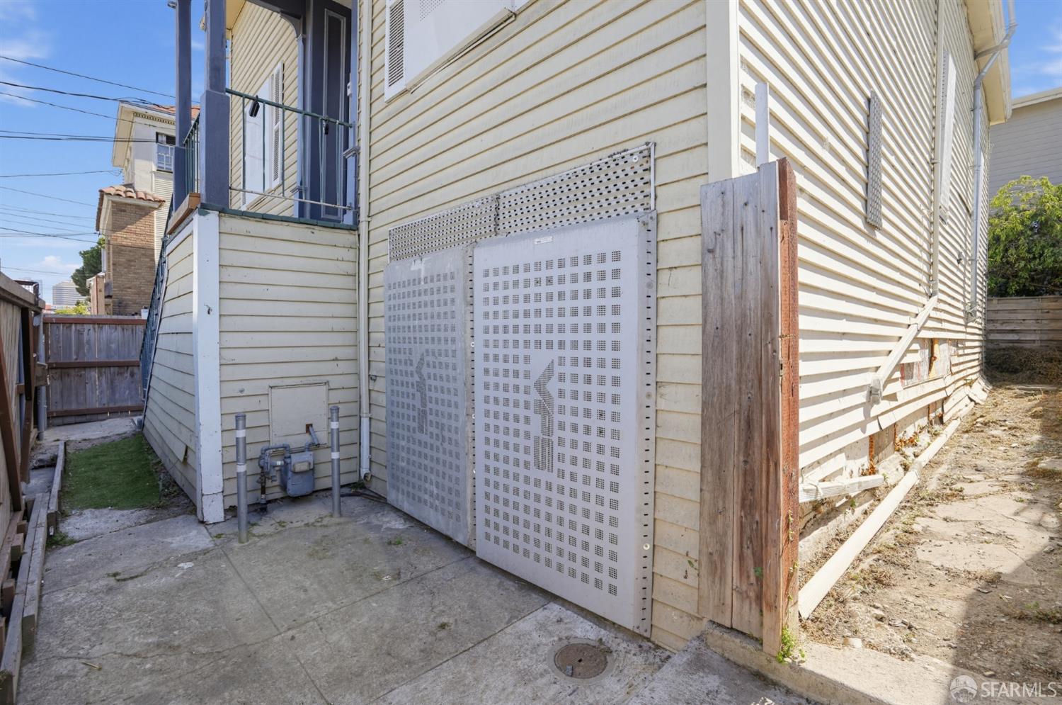 881 21st St, Oakland — 4